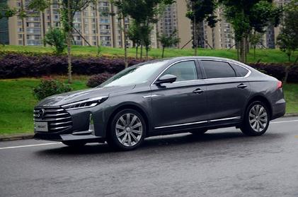 2017�� 320T ������[܇�����^]